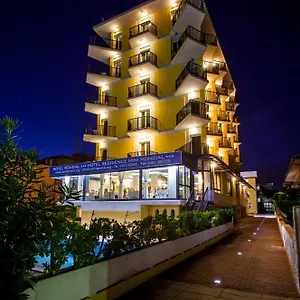 https://hotel-mondial.hotelinveneto.com